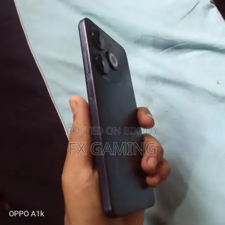 New Infinix Smart 8 64 GB Black