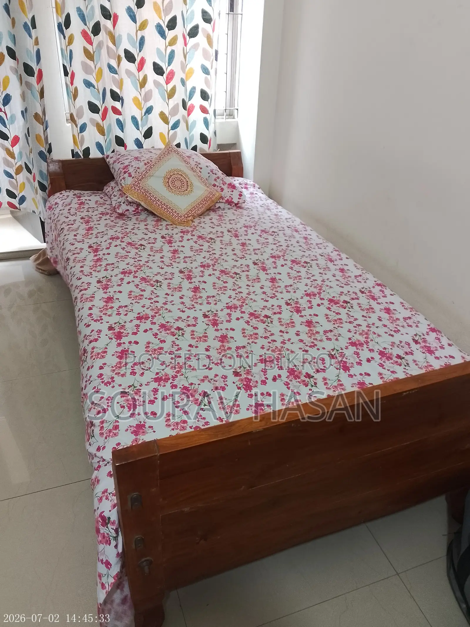 সেমি-ডাবল বেড বিক্রয়ের জন্য