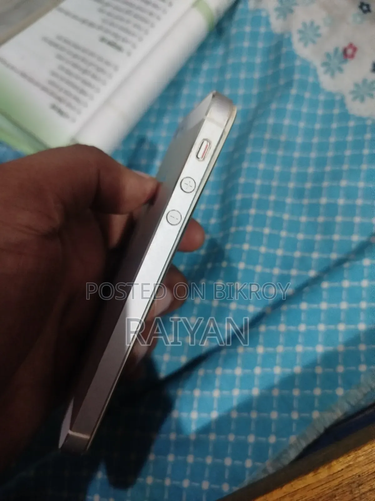 Apple iPhone 5 32 GB White