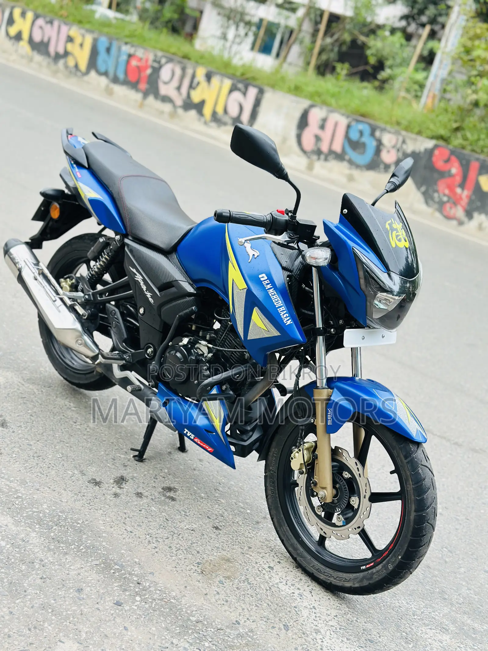 New TVS Apache RTR 160 2V 2025 Blue