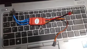 BLDC Motor 2200 Kv 6t