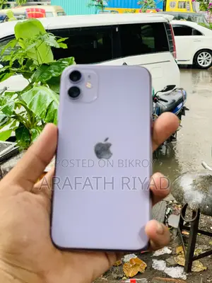 Apple iPhone 11 64 GB Purple