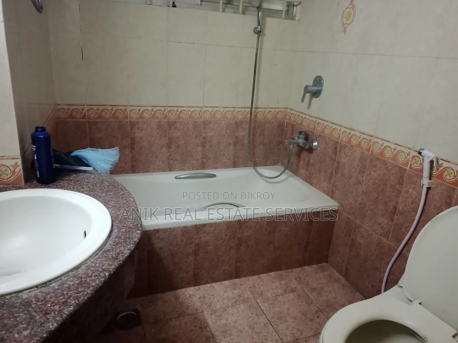 3-bedroom Apartment in Anik Real Estate, Gulshan for rent