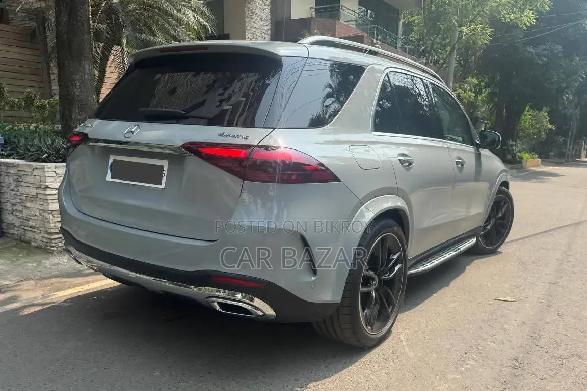New Mercedes-Benz GLE-Class 2025 Gray