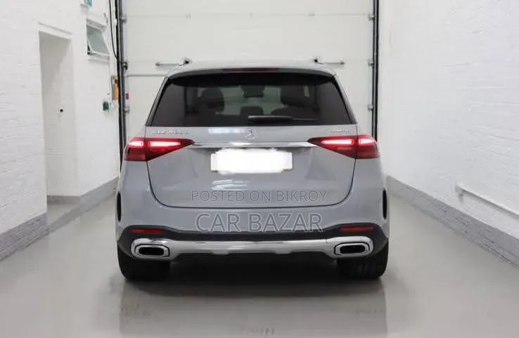New Mercedes-Benz GLE-Class 2025 Gray