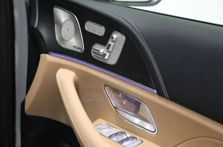New Mercedes-Benz GLE-Class 2025 Gray