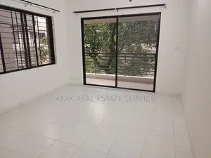 গুলশানের অনিক রিয়েল এস্টেটে ৩ বেডরুমের অ্যাপার্টমেন্ট ভাড়ার জন্য