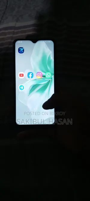 Samsung Galaxy M10 32 GB