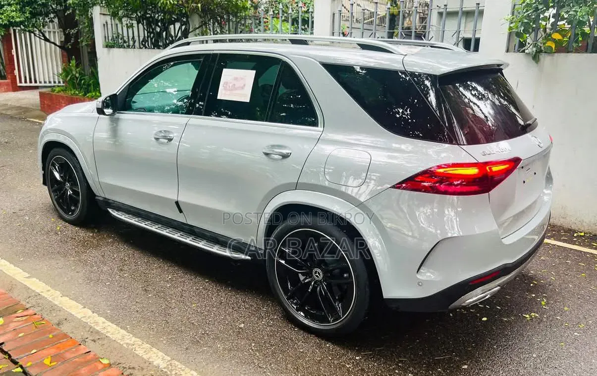 New Mercedes-Benz GLE-Class 2025 Gray
