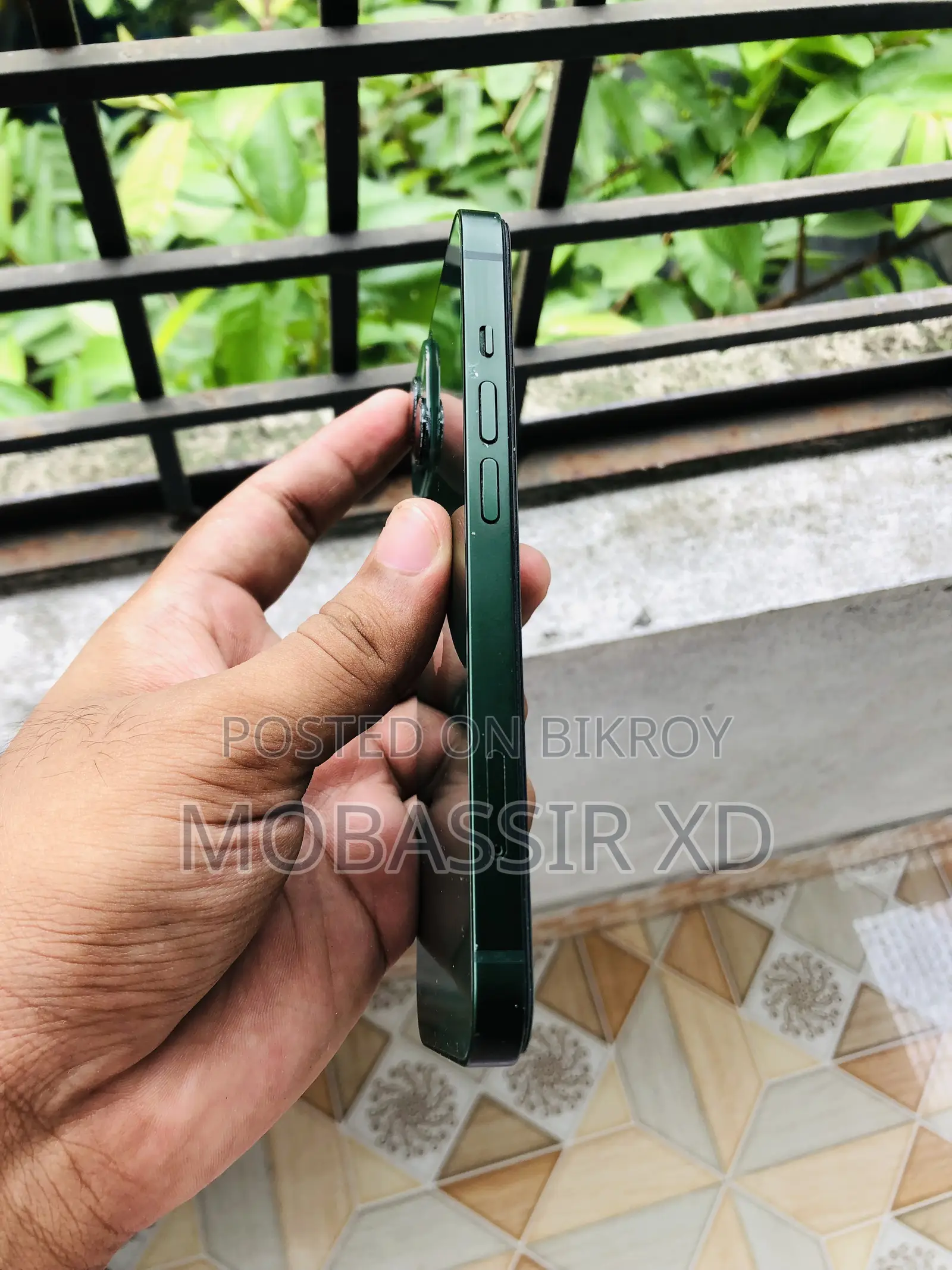 Apple iPhone 13 128 GB Green