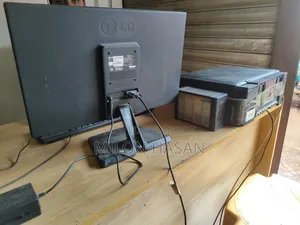 Desktop Computer Gigabyte GB-BACE-3150 4GB Intel Core I5 SSD 128GB