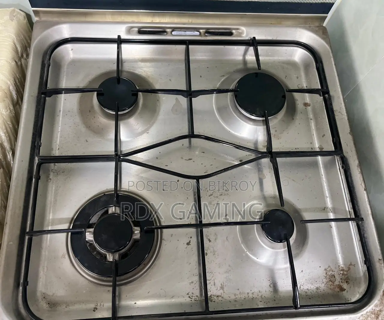 গ্যাস স্টোভ ৪ বার্নার ব্যবহৃত (বিক্রি)