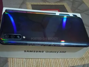 Samsung Galaxy A50 64 GB Purple