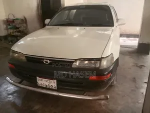 Toyota Corolla 1992 White