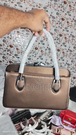 Tanisha Luxe Premium Ladies Handbag