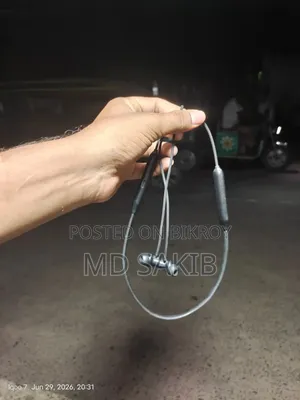 Neckband Headphones