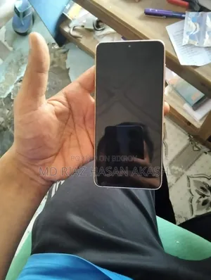 Samsung Galaxy S21 5G 128 GB
