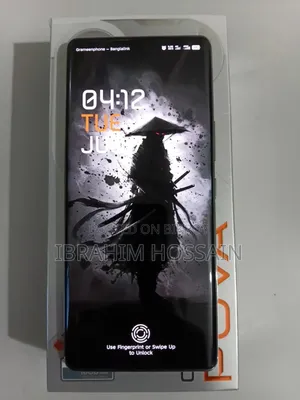 Tecno Pova Curve 256 GB Silver