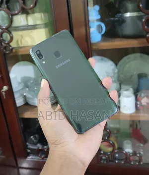 Samsung Galaxy A20 32 GB Black