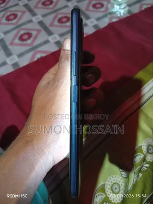 Vivo Y15 64 GB Blue