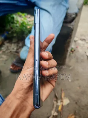 গুগল পিক্সেল ৭ প্রো ১২৮ জিবি কালো