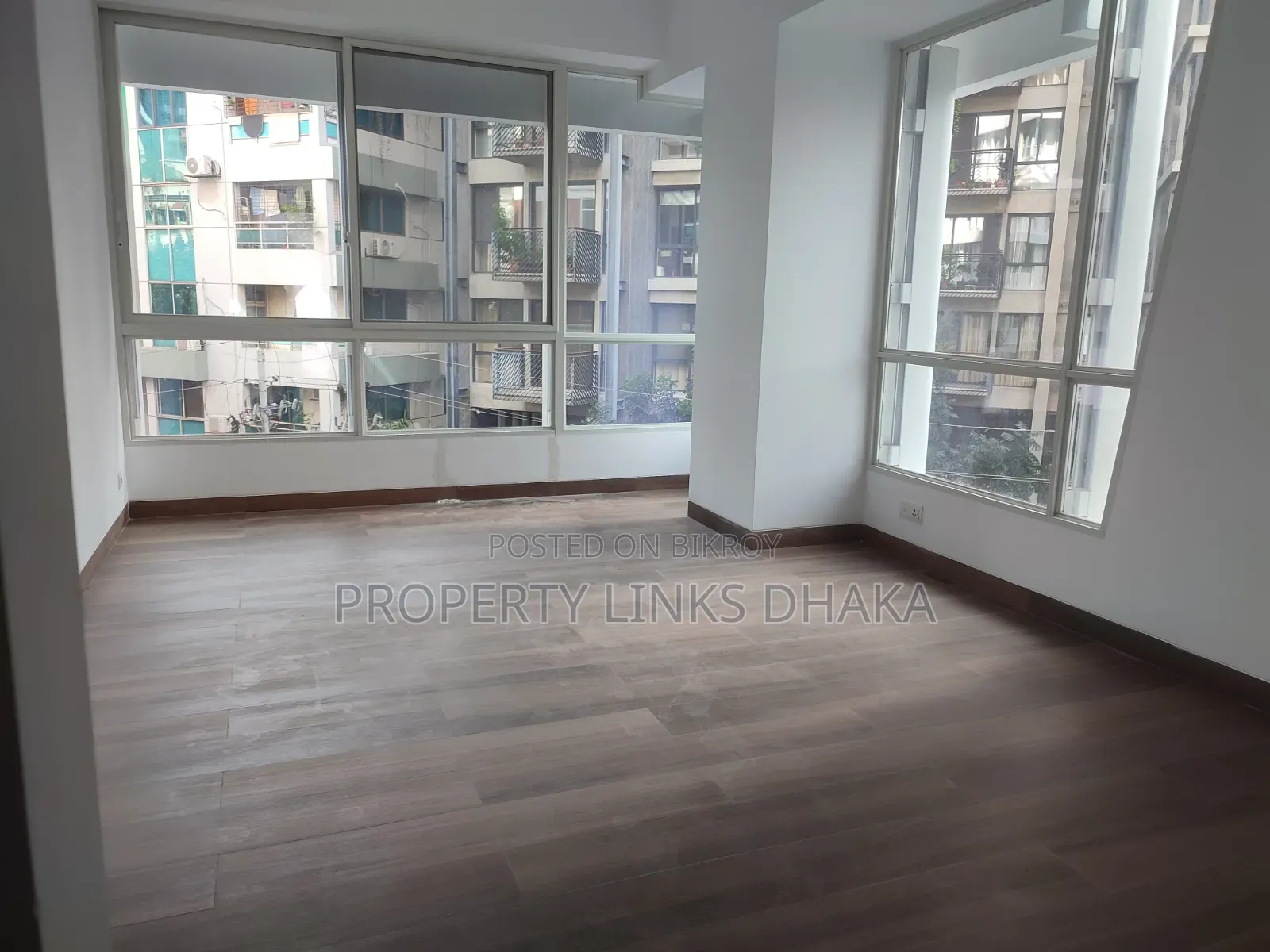 4-bedroom Apartment in Property Links Dhaka, Gulshan for rent