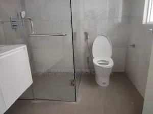 4-bedroom Apartment in Property Links Dhaka, Gulshan for rent