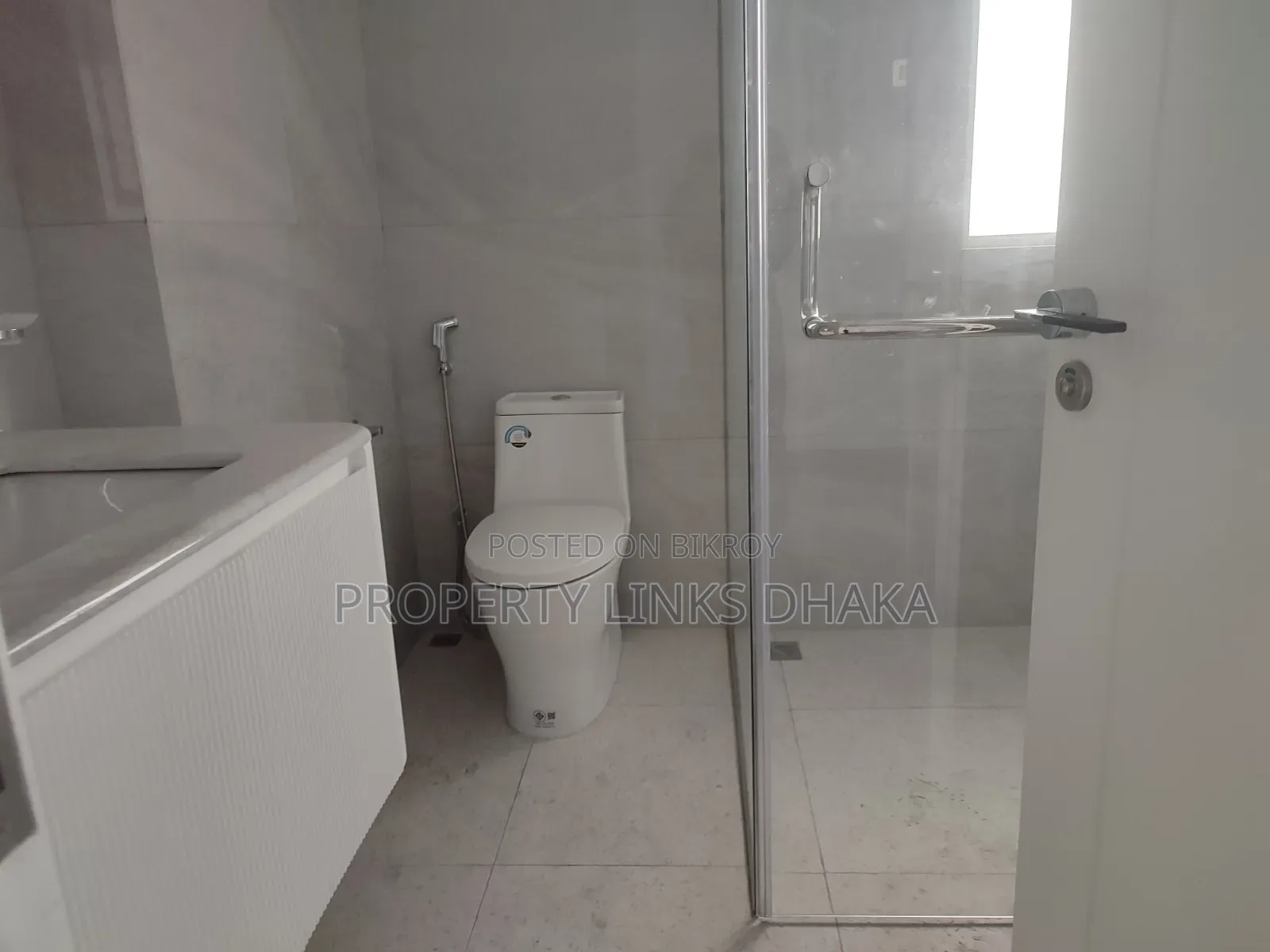 4-bedroom Apartment in Property Links Dhaka, Gulshan for rent
