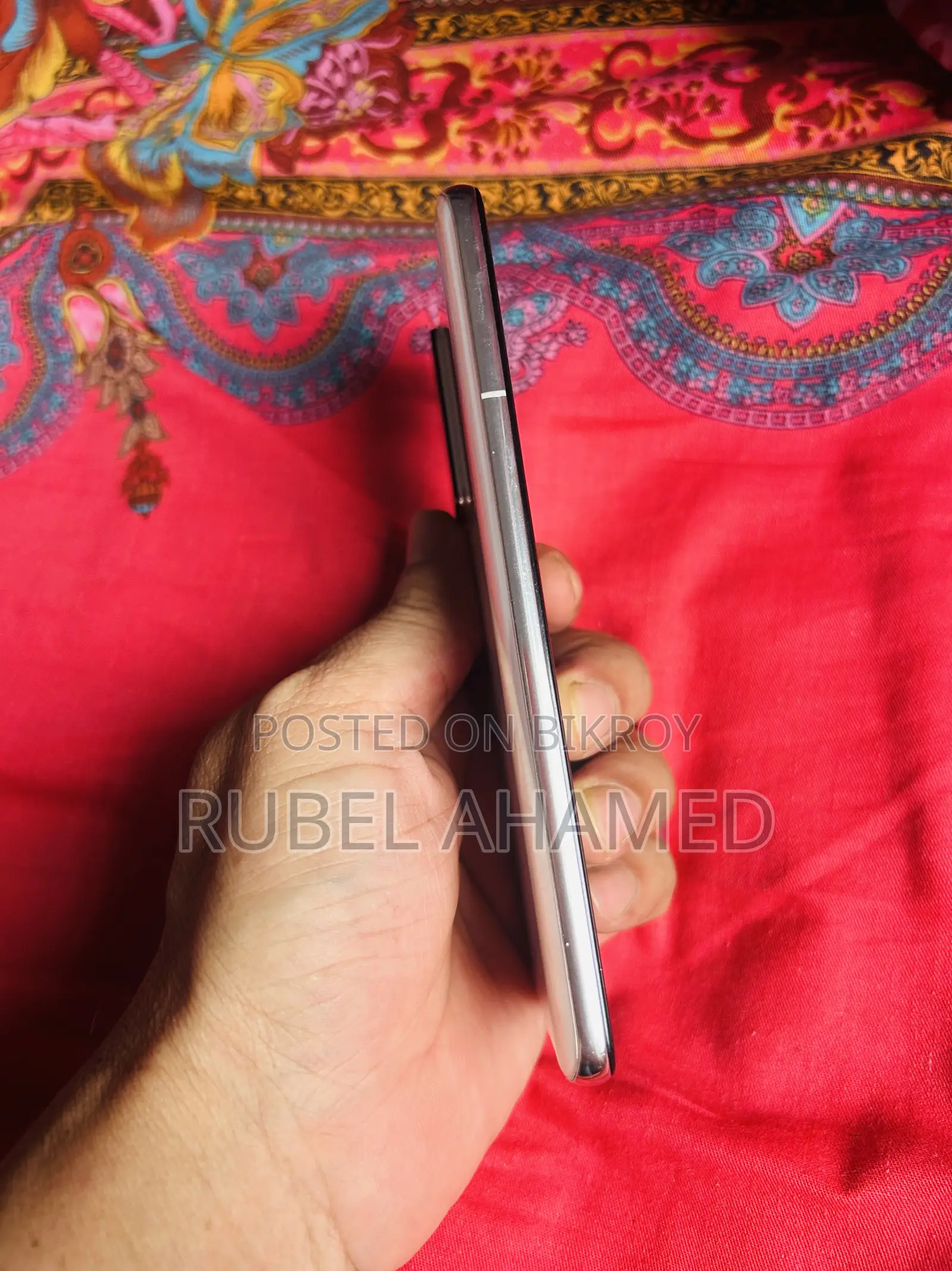 হুয়াওয়ে পি৪০ ১২৮ জিবি সাদা