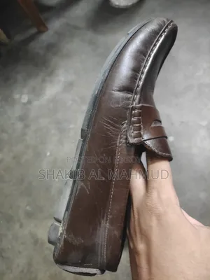 চামড়ার জুতা
