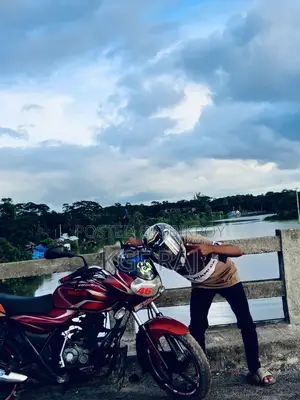 Bajaj Discover 100 2014 Red
