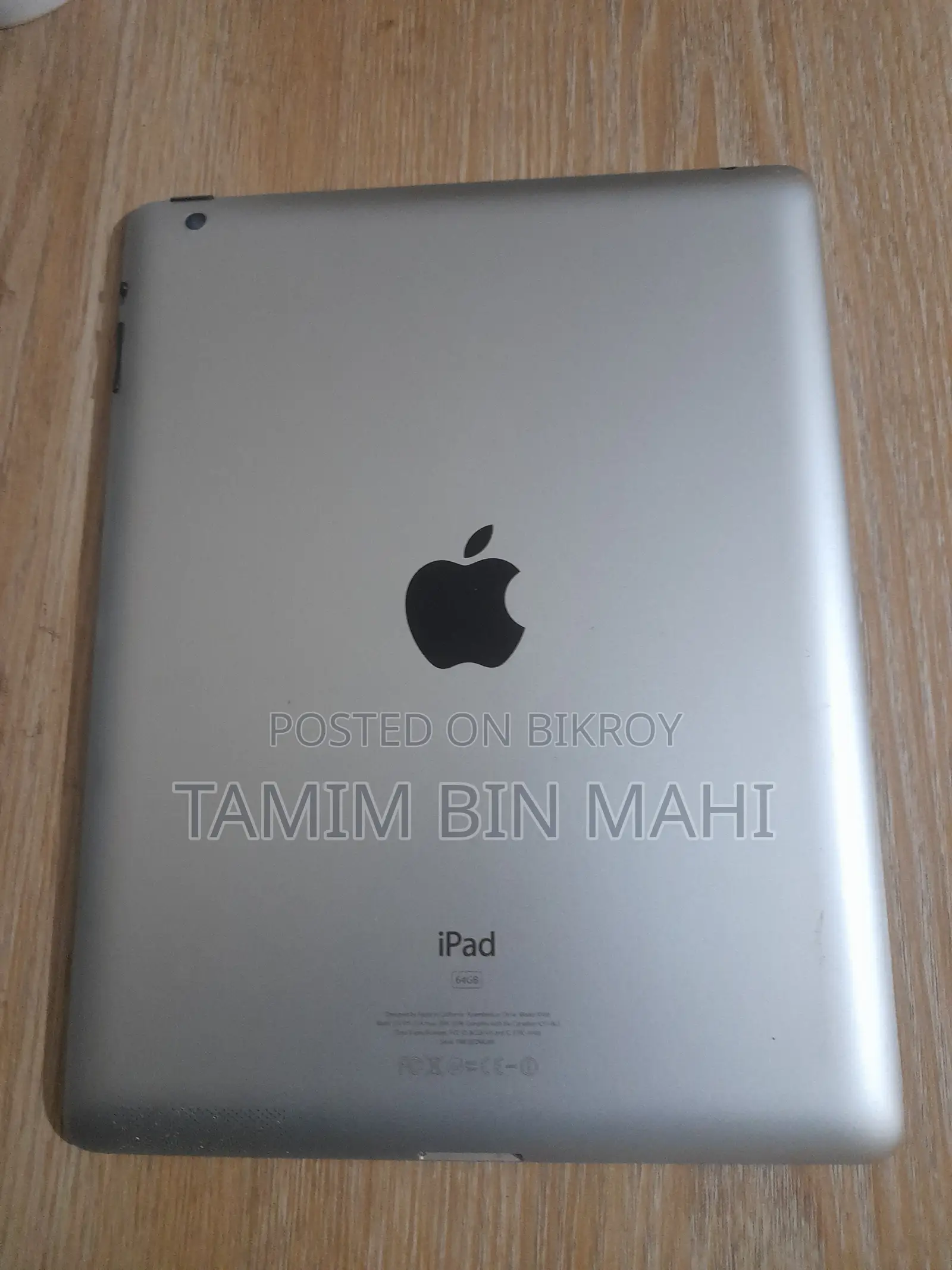 New Apple iPad 2 Wi-Fi 64 GB Silver
