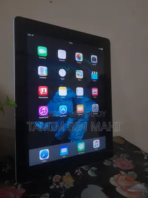 New Apple iPad 2 Wi-Fi 64 GB Silver