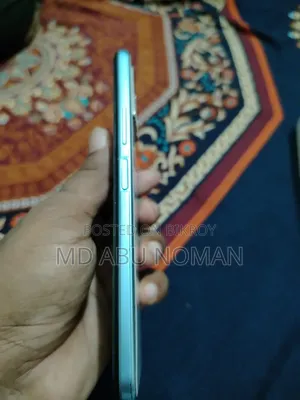 Vivo Y21 64 GB