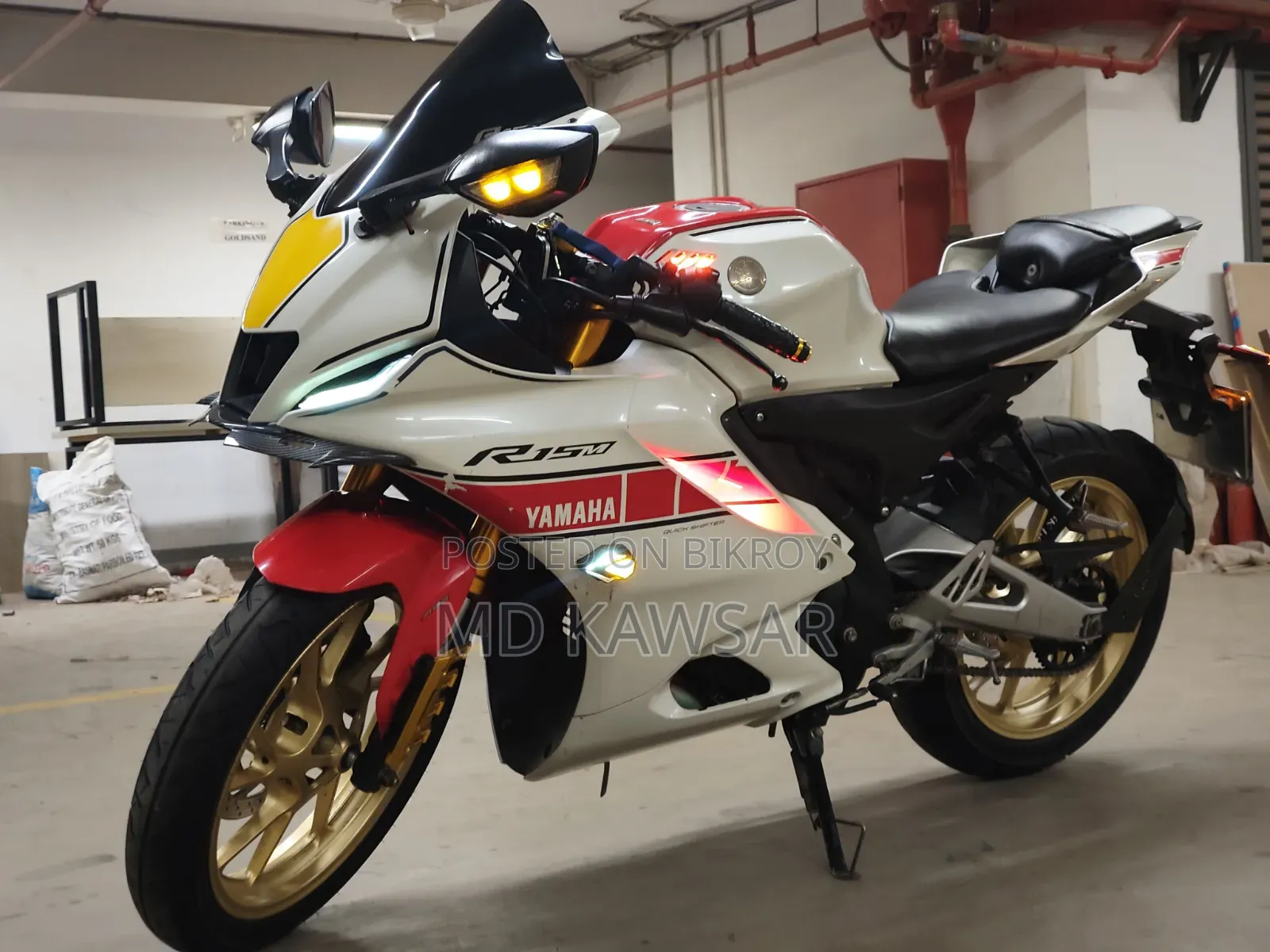 Yamaha 2022 White