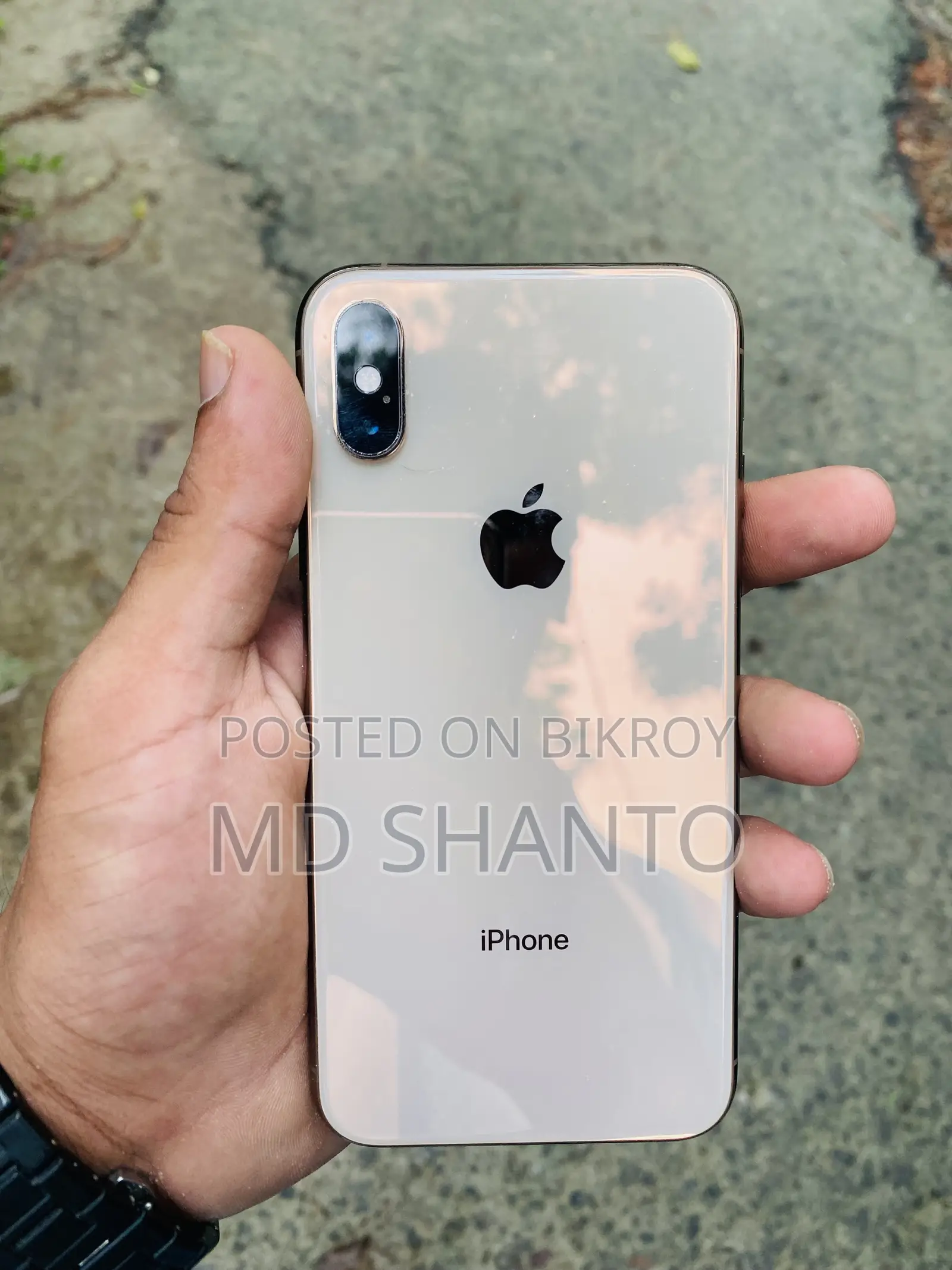 অ্যাপল আইফোন এক্সএস ২৫৬ জিবি গোল্ড