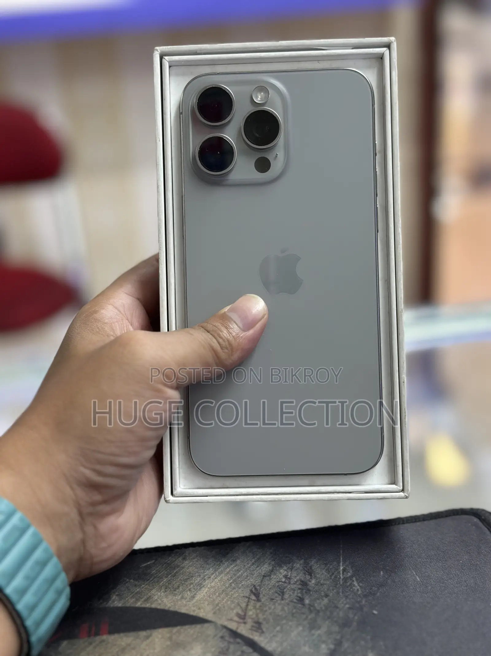 Apple iPhone 15 Pro Max 256 GB Gray