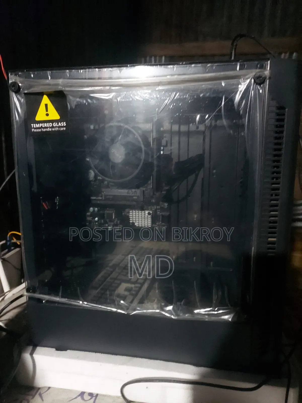 Desktop Computer Lenovo 16GB AMD Ryzen 5 SSD 512GB