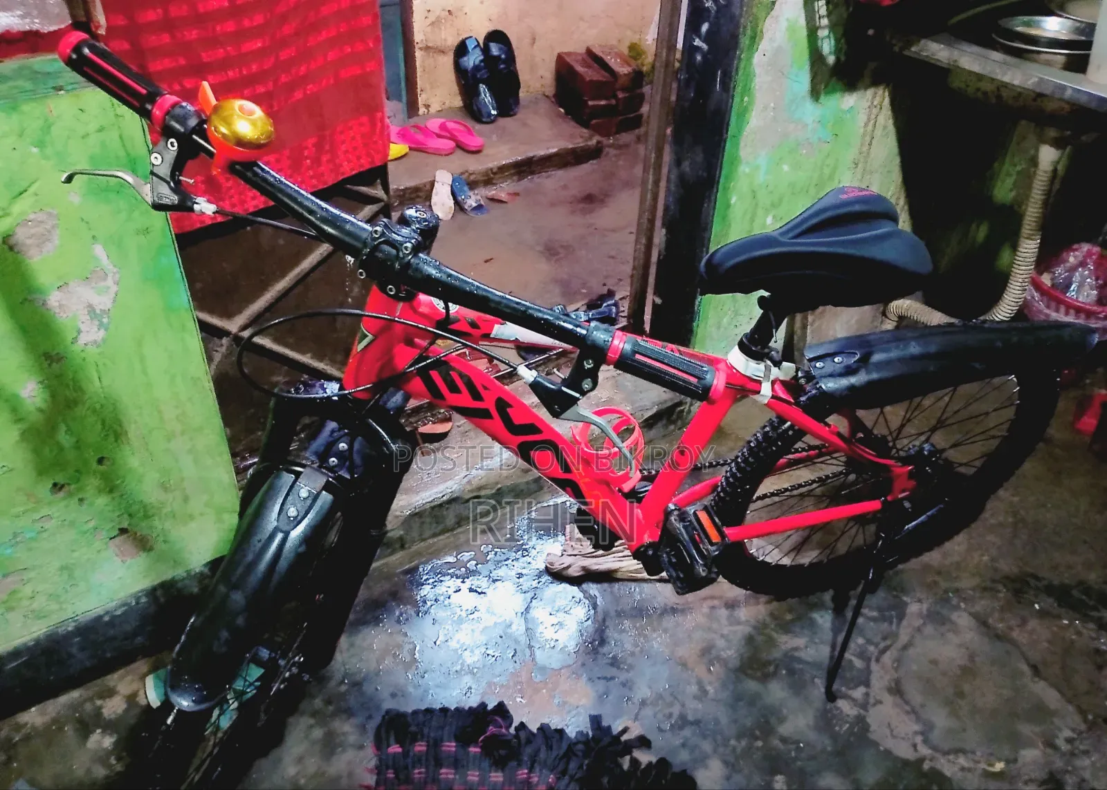 Urgent sale of this bicycle
