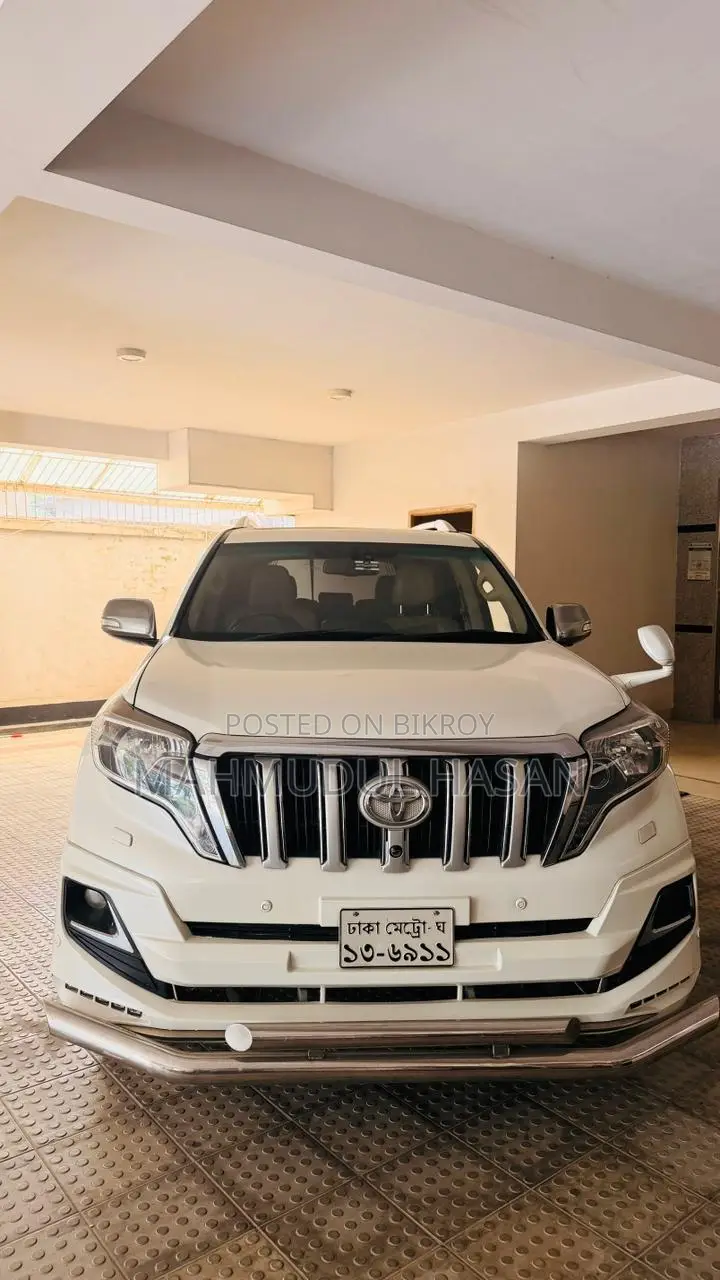 Toyota Land Cruiser Prado 2.7 i 2010 Pearl