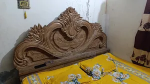 High Quality Large Bed
