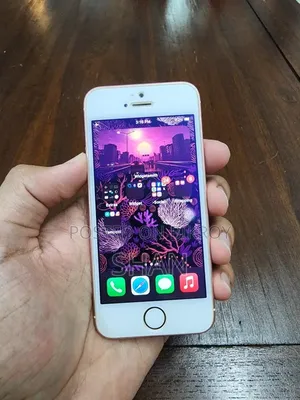 Apple iPhone SE 32 GB Rose Gold