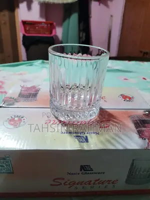 ব্র্যান্ড নিউ ড্রিংকিং গ্লাস সেট
