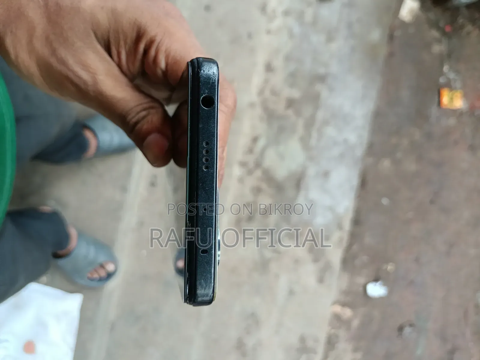 EL 256 GB Black
