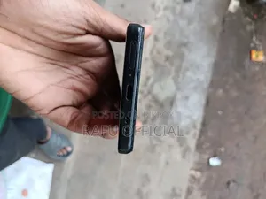 EL 256 GB Black