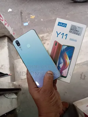 Vivo Y11 32 GB Blue