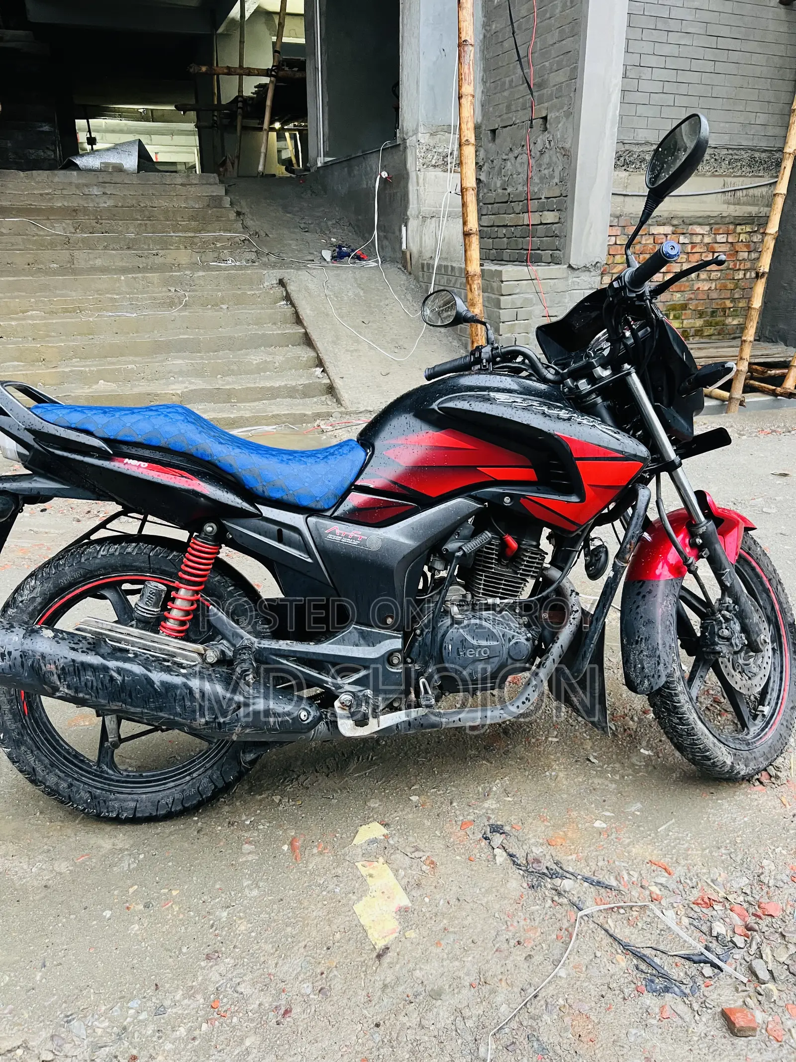 Hero Hunk 2021 Red