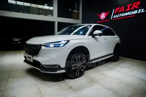 Honda Vezel 1.5 Hybrid 2WD 2021 White