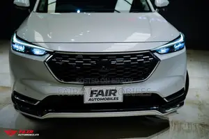 Honda Vezel 1.5 Hybrid 2WD 2021 White
