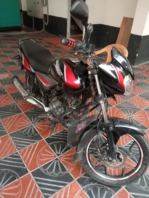 Bajaj Discover 125 2019 Red